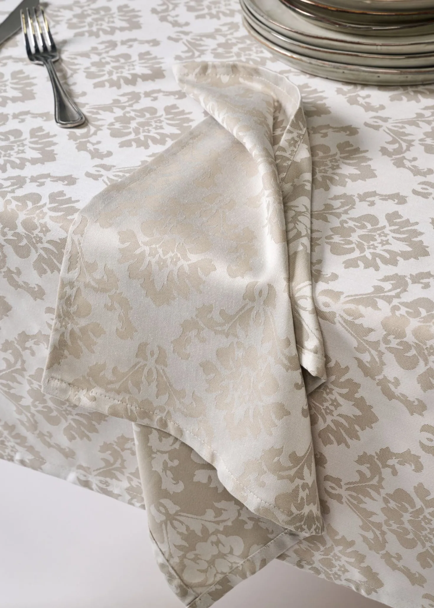 Avtorkningsbar duk beige - 140x250 cm