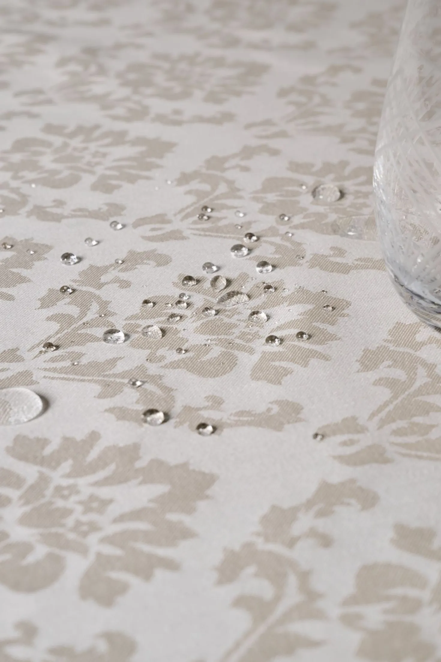 Avtorkningsbar duk beige - 140x250 cm
