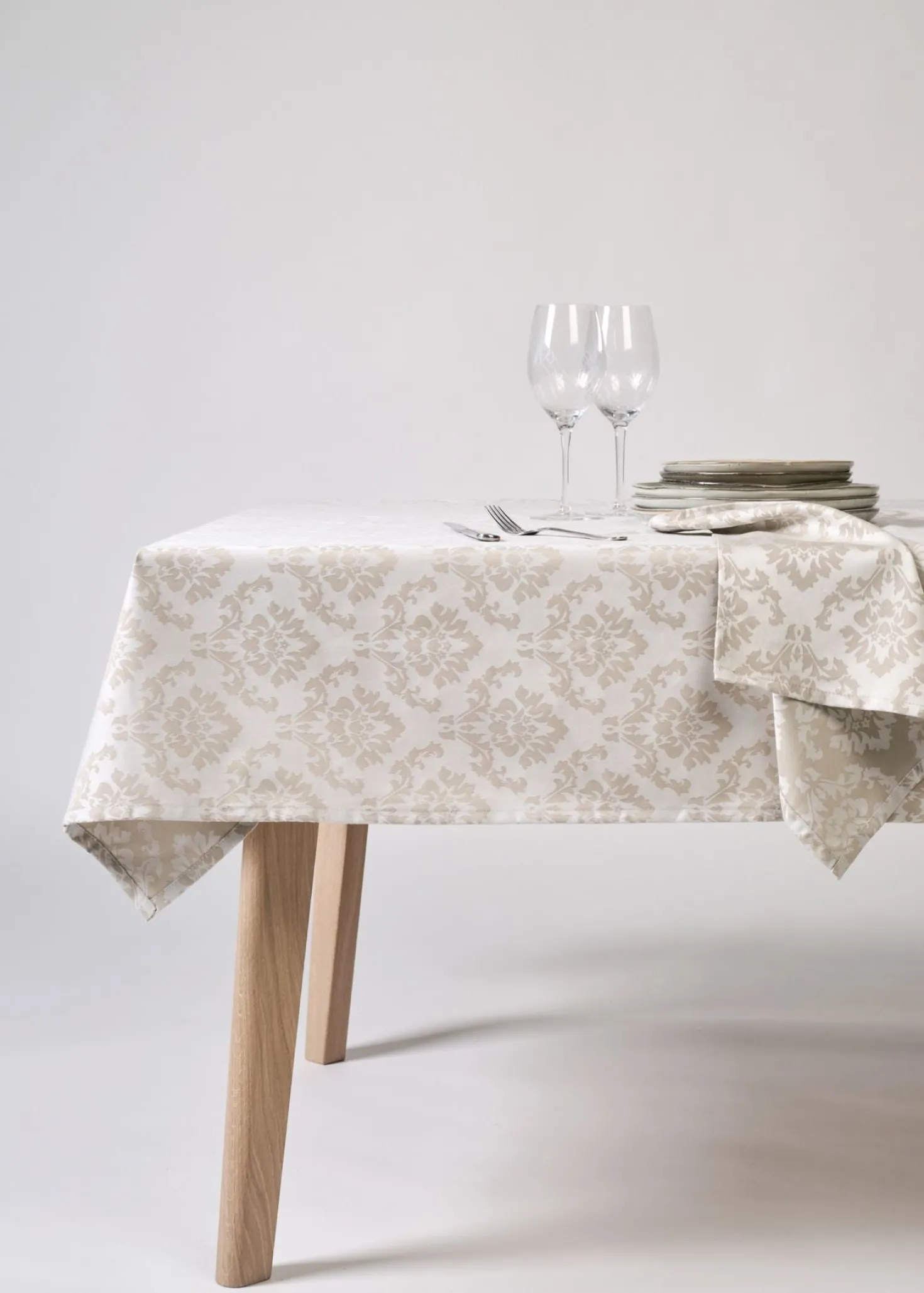 Avtorkningsbar duk beige - 140x250 cm
