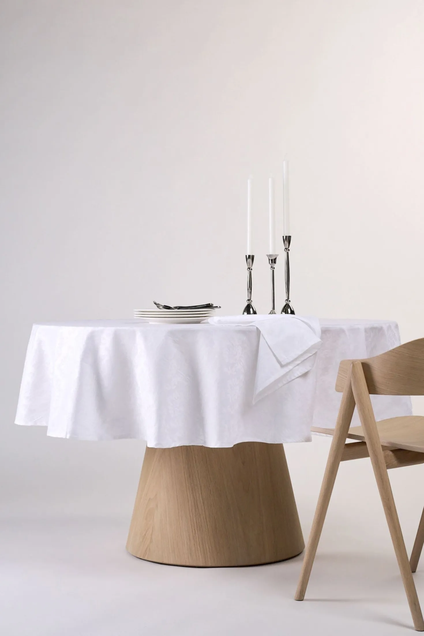 Avtorkningsbar duk vit - ø180 cm