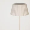 Batteridriven golvlampa beige - 122 cm ø13,5