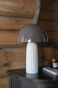 Bordslampa brun - 24x24x37 cm