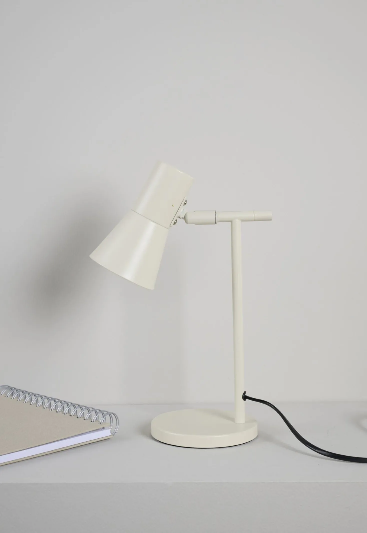 Bordslampa creme - 18,8x12x30,4 cm