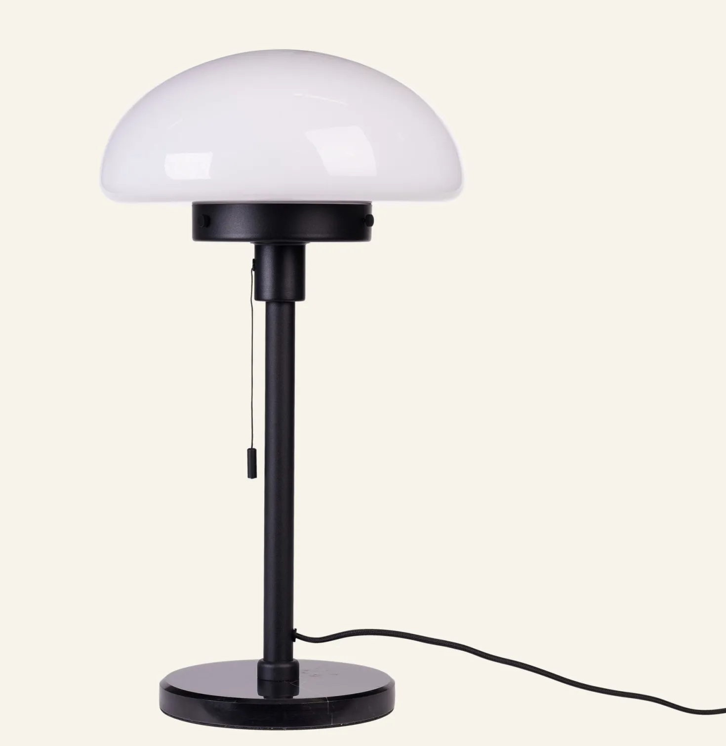 Bordslampa svart - 30,6x30,6x55 cm