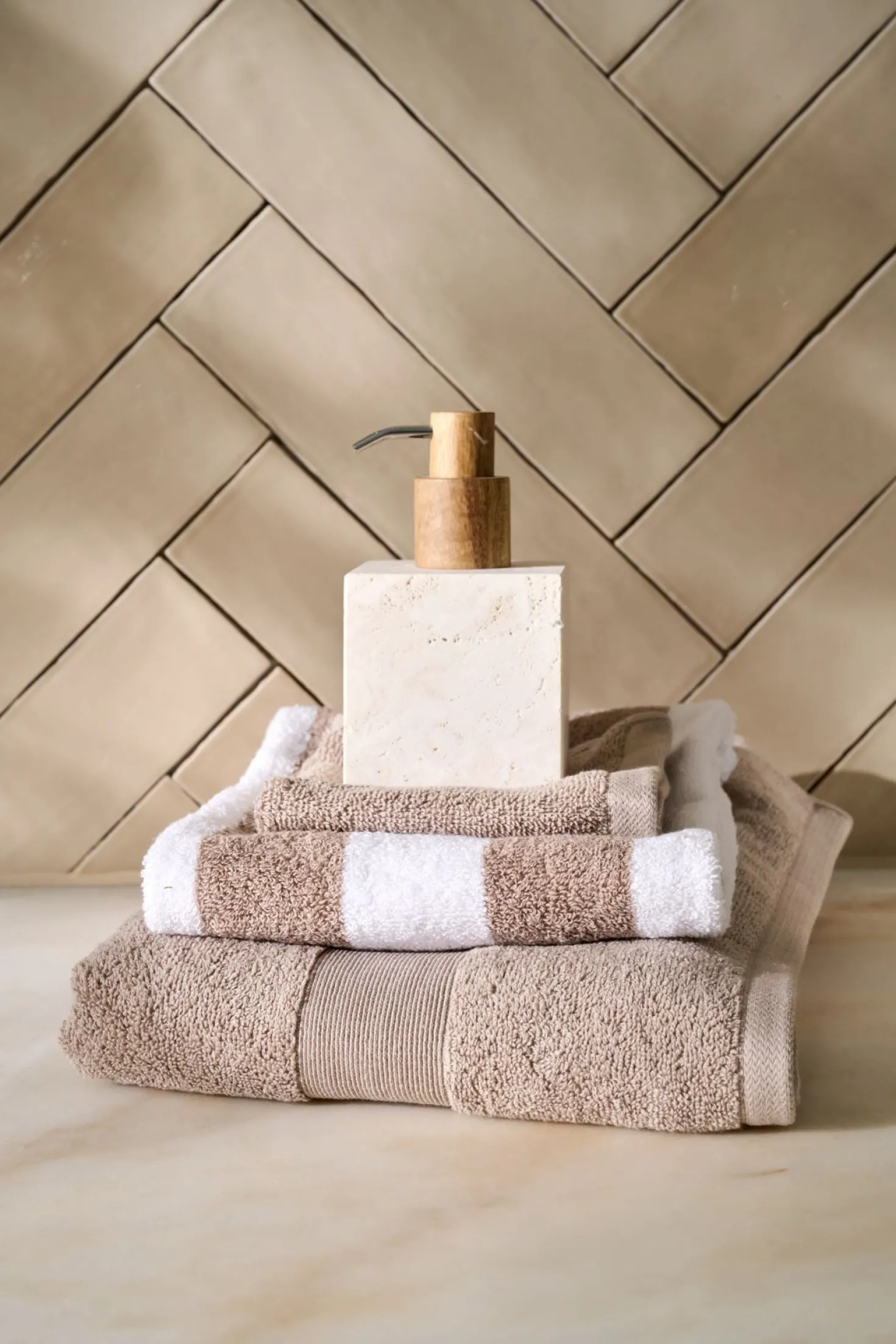 Handduk multi/beige - 70x140 cm