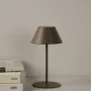Led bordlampa brun - 10x10x21 cm