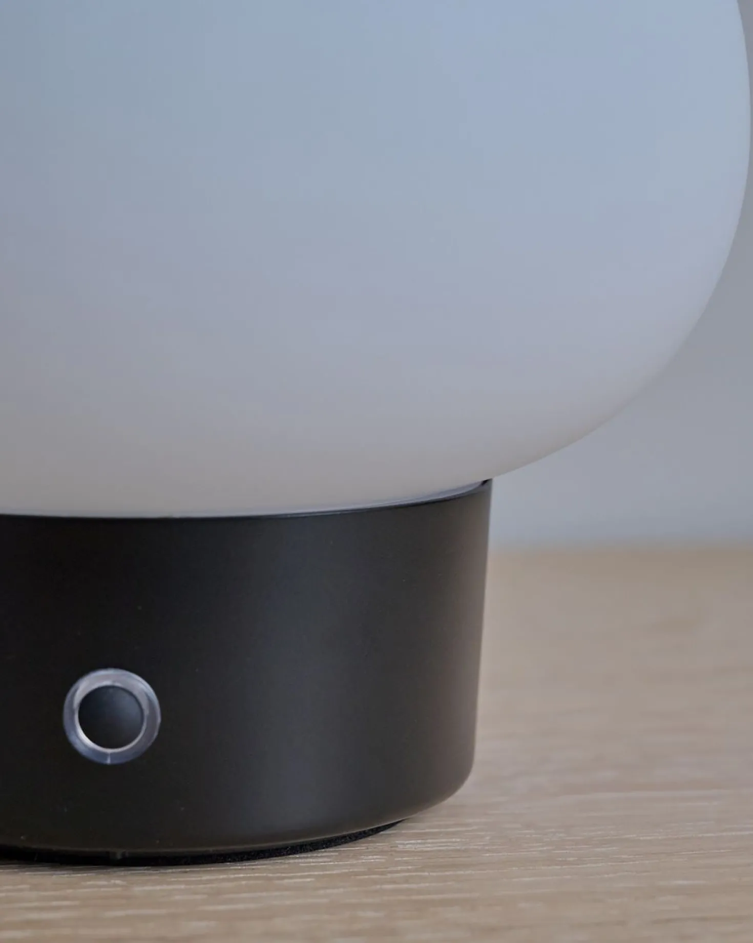 Led bordlampa svart - 12,2 cm ø14