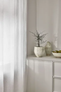 Linnegardin vit - 140x250 cm