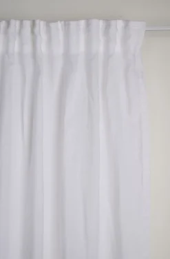 Linnegardin vit - 140x250 cm