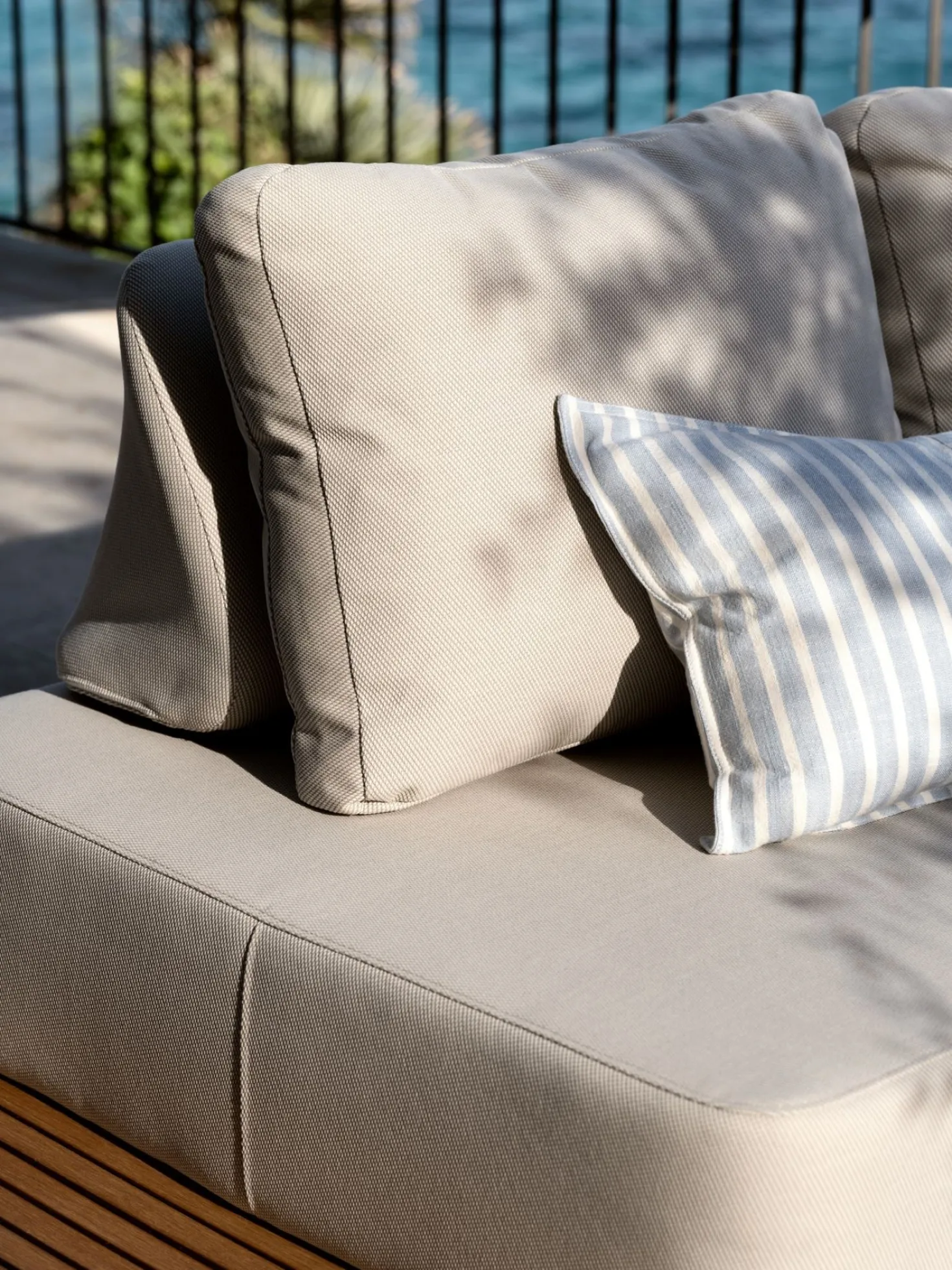 Loungesoffa offwhite - 96,5x253x31,5 cm