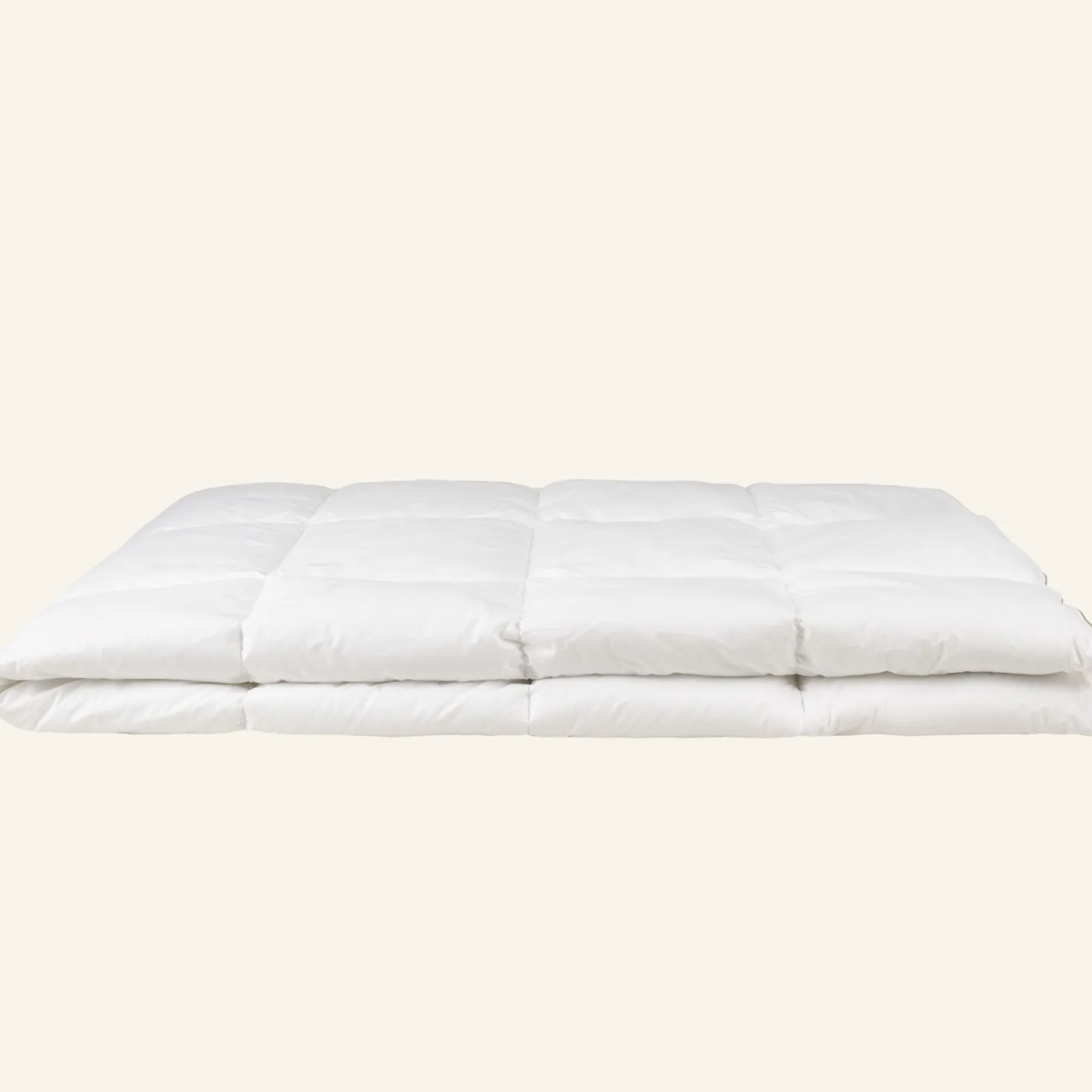 Medelvarmt fibertäcke vit - 150x210 cm