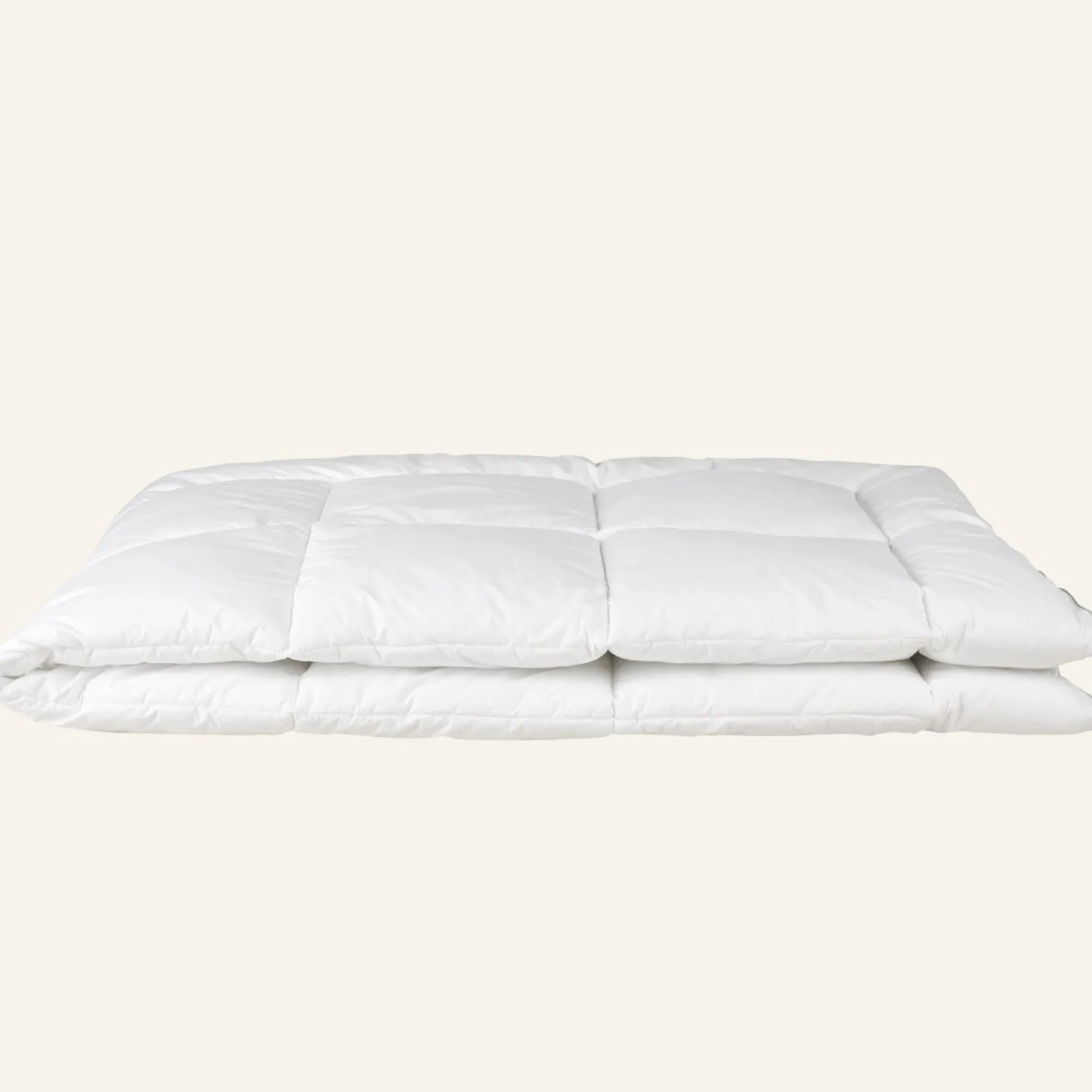 Medelvarmt fibertäcke vit - 150x210 cm