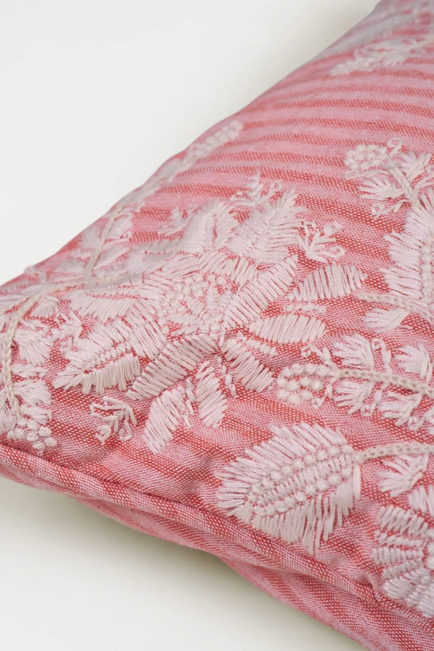 Prydnadskudde multi - 30x50 cm