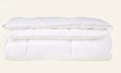 Varmt fibertäcke vit - 150x210 cm